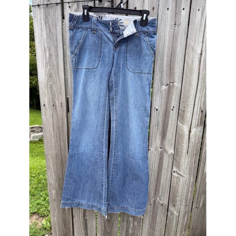 Y2K Boho Choice Calvin Klein Wide Leg Flare Jeans 27 Blue Patch Pocket Low Rise